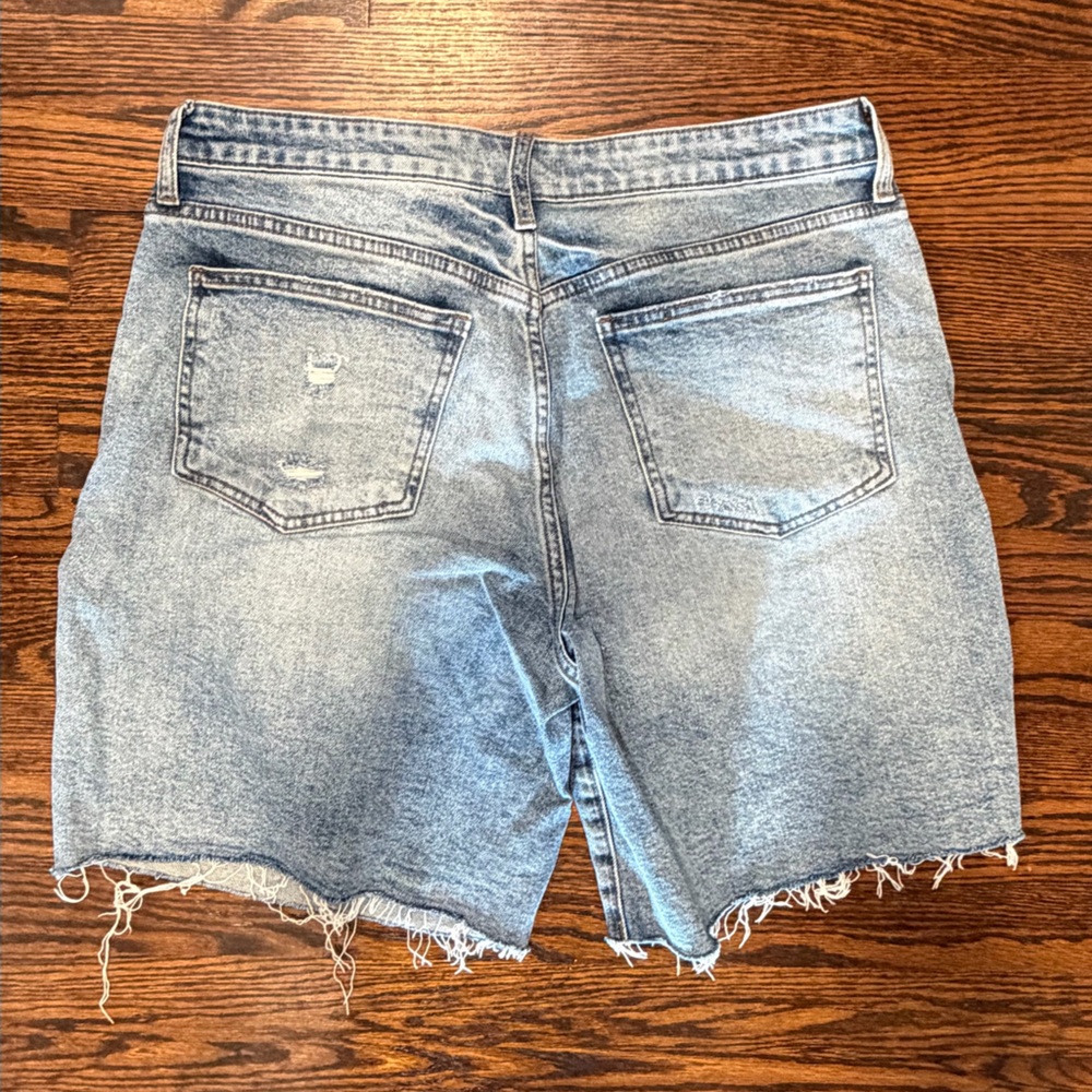 Kut from the Kloth - Women’s Size 8 Blue Jean Shorts - Picture 2 of 7